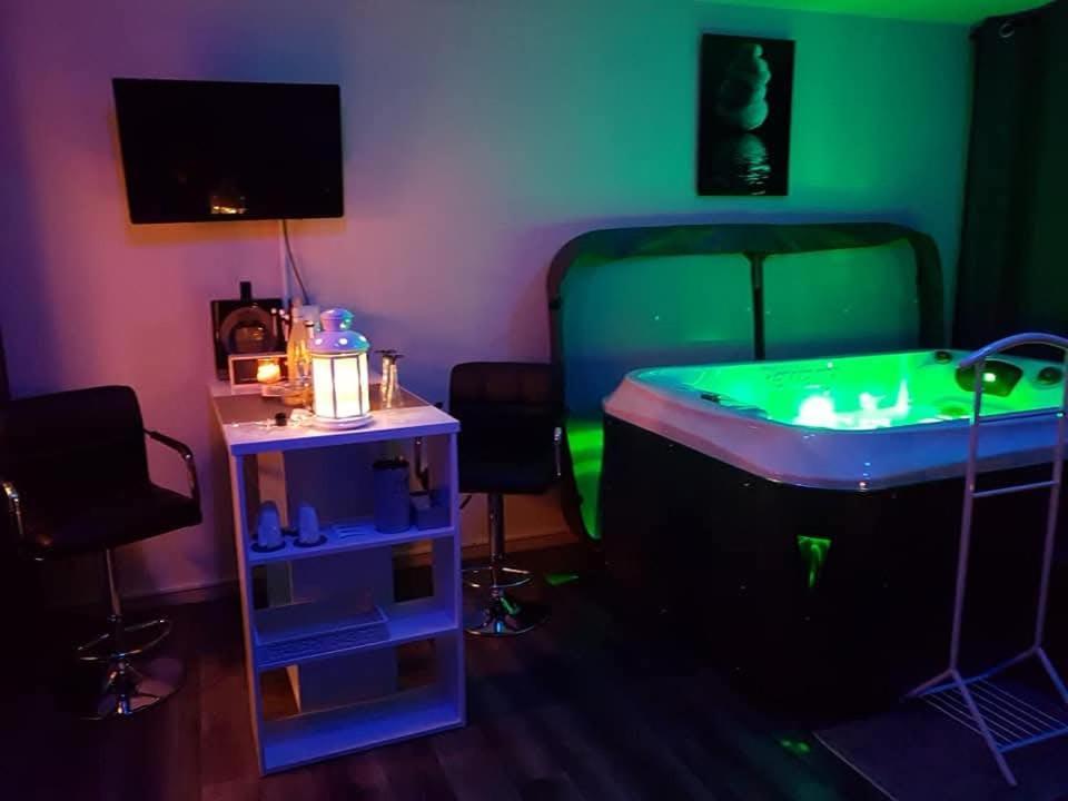 Jac-Cosy Apartment Fleurier Екстериор снимка